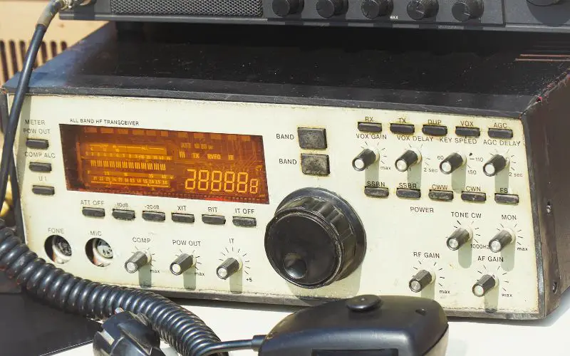 is ham radio becoming obsolete